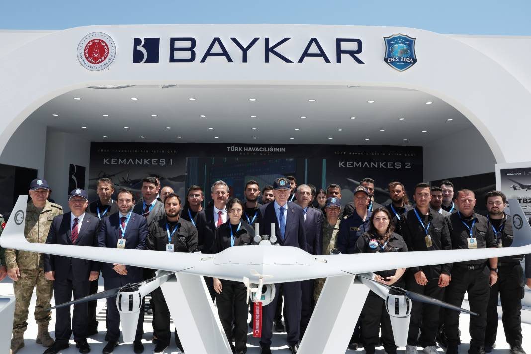 Erdoğan Savunma Sanayii Fuarı'nı gezdi - Resim: 25